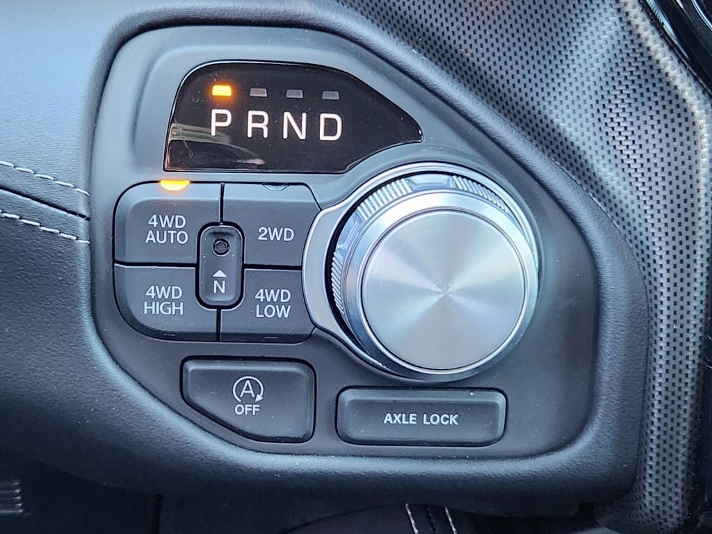 2026 RAM 1500 RAM 1500 LIMITED CREW CAB 4X4 5'7' BOX