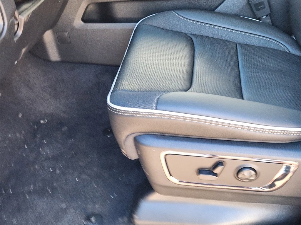 2026 RAM 1500 RAM 1500 LIMITED CREW CAB 4X4 5'7' BOX