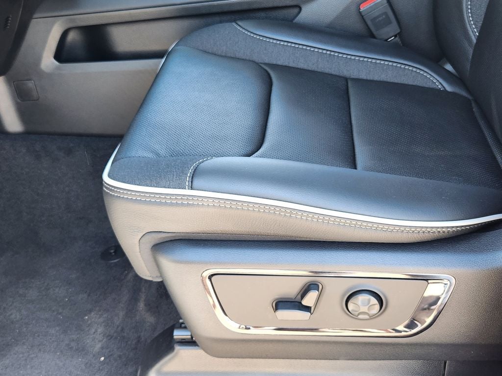 2026 RAM 1500 RAM 1500 LIMITED CREW CAB 4X4 5'7' BOX