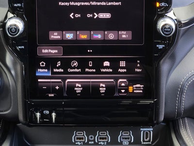 2026 RAM 1500 RAM 1500 LIMITED CREW CAB 4X4 5'7' BOX