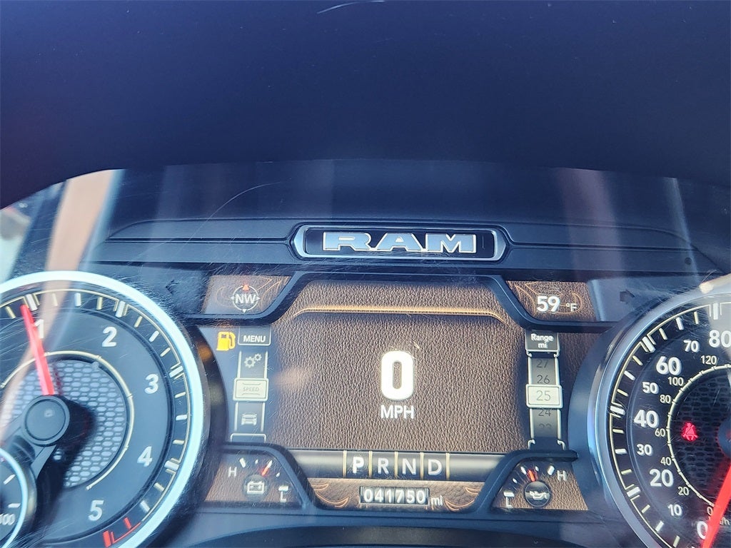 2023 RAM 1500 Laramie Crew Cab 4x4 5'7' Box