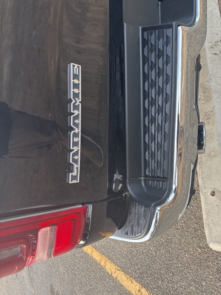 2023 RAM 1500 Laramie Crew Cab 4x4 5'7' Box