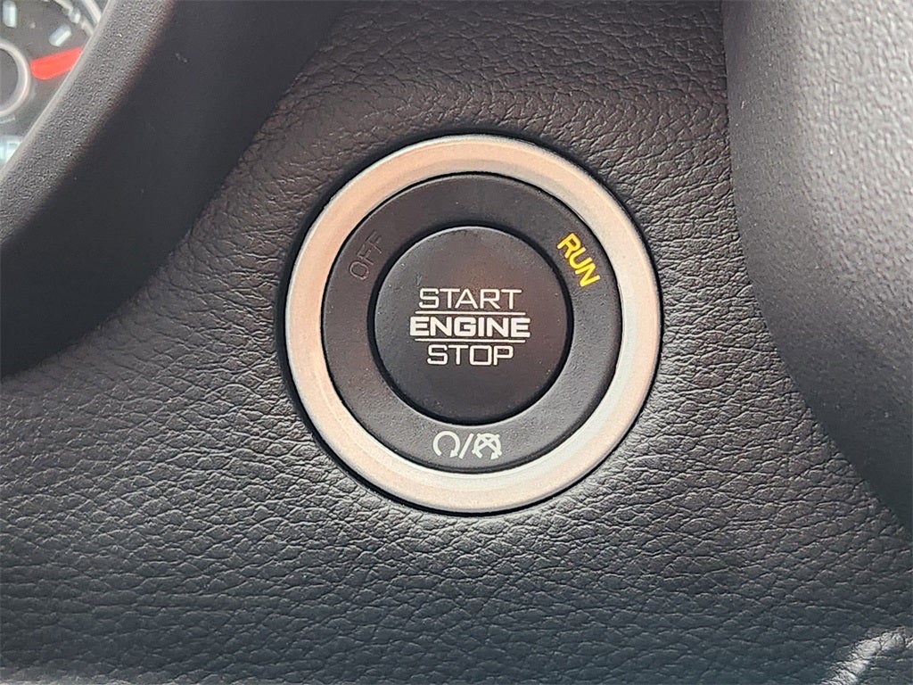 2025 RAM 1500 Laramie Crew Cab 4x4 5'7' Box