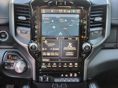 2022 RAM 1500 Laramie Crew Cab 4x4 5'7' Box