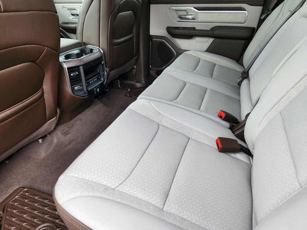 2026 RAM 1500 RAM 1500 LARAMIE CREW CAB 4X4 5'7' BOX