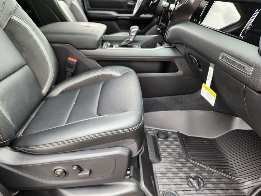 2026 RAM 1500 RAM 1500 REBEL CREW CAB 4X4 5'7' BOX