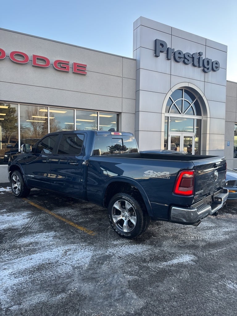 2019 RAM 1500 Laramie Crew Cab 4x4 6'4' Box
