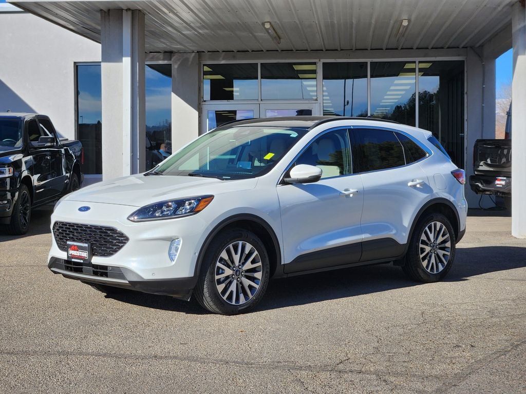 2020 Ford Escape Titanium Hybrid