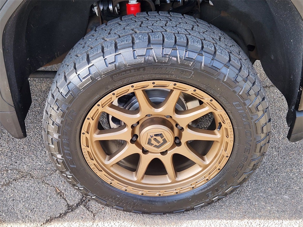 2022 GMC Sierra 2500HD 4WD Crew Cab Standard Bed AT4