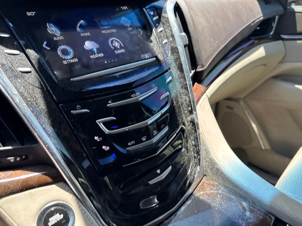 2017 Cadillac Escalade Luxury