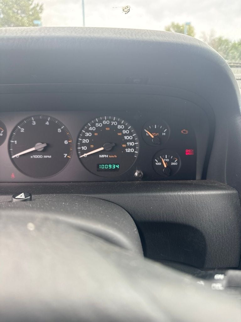 2004 Jeep Grand Cherokee Laredo
