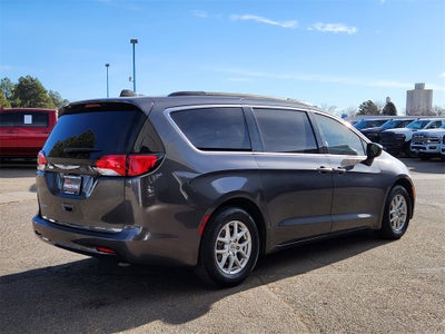 2021 Chrysler Voyager LXI