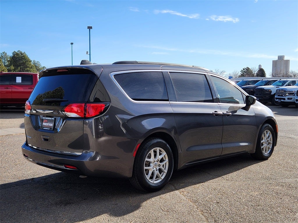 2021 Chrysler Voyager LXI