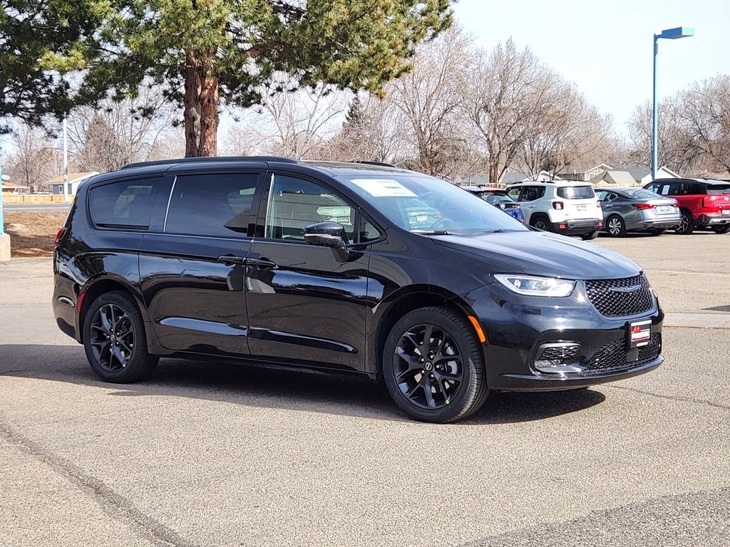 2026 Chrysler Pacifica PACIFICA LIMITED AWD