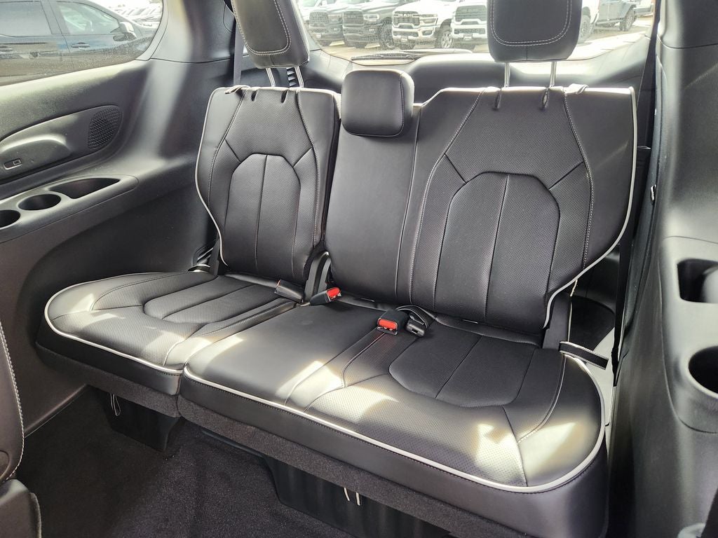 2026 Chrysler Pacifica PACIFICA LIMITED AWD