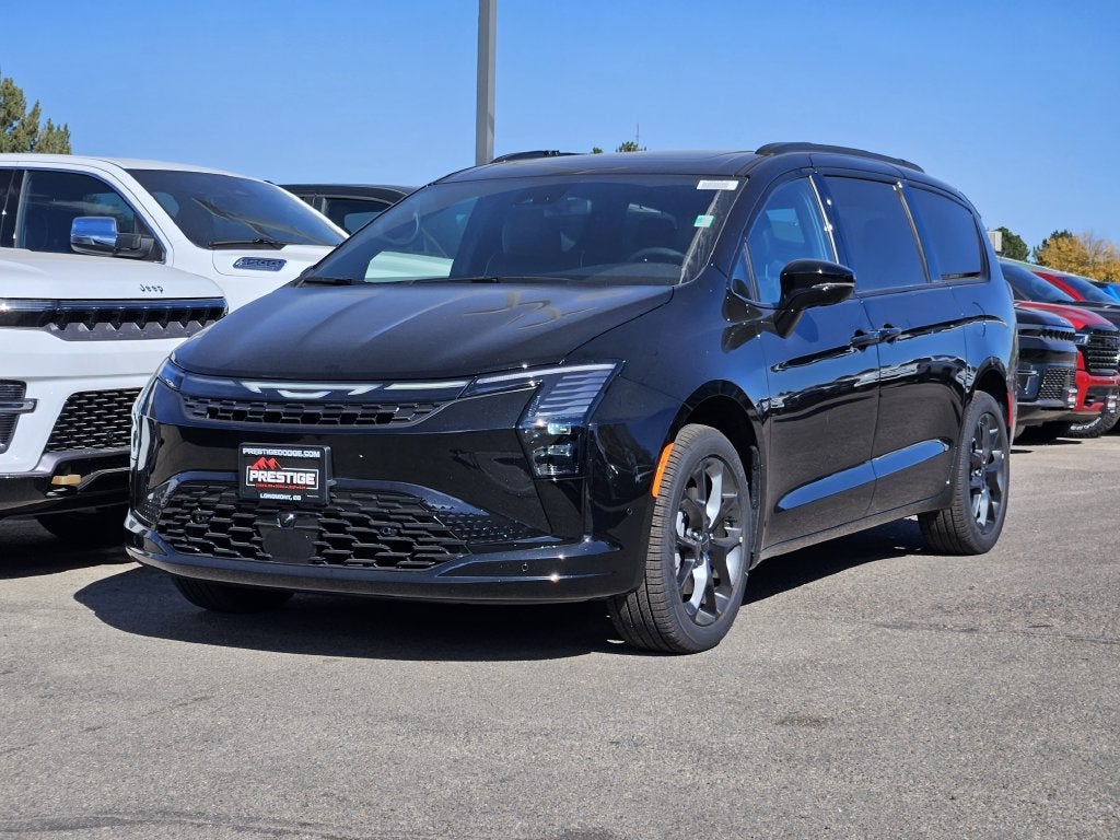 2027 Chrysler Pacifica Limited