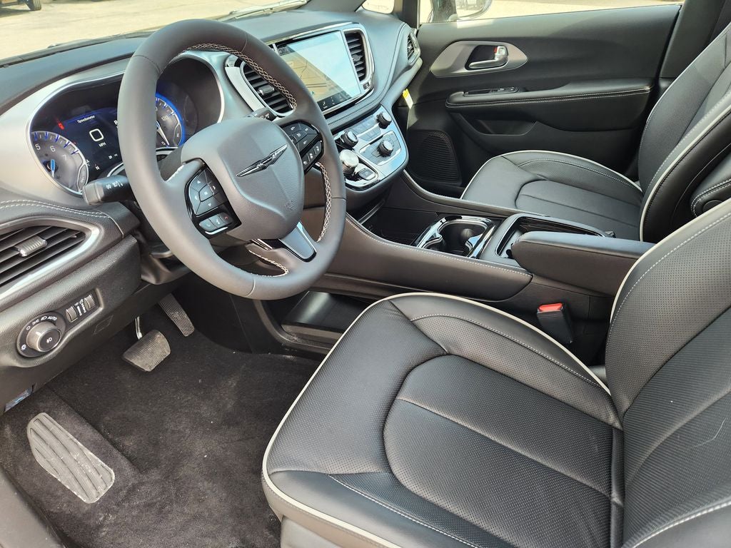 2026 Chrysler Pacifica PACIFICA LIMITED AWD