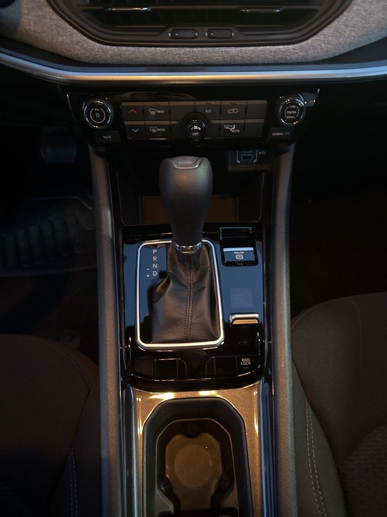 2025 Jeep Compass COMPASS SPORT 4X4