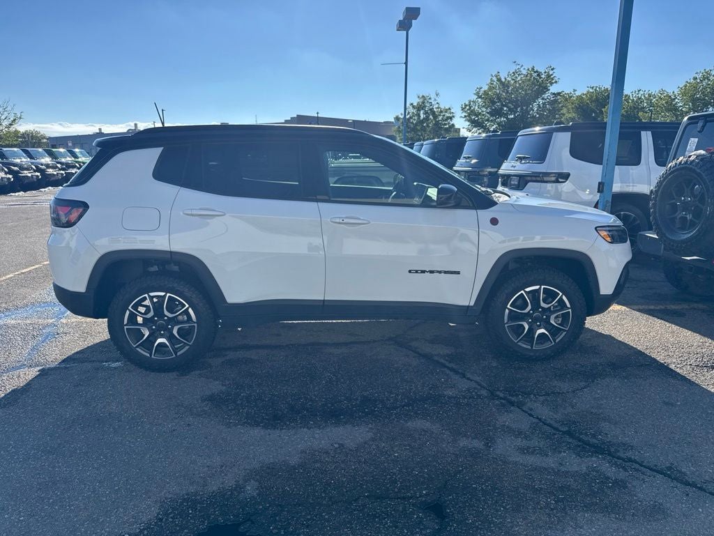 2025 Jeep Compass Trailhawk