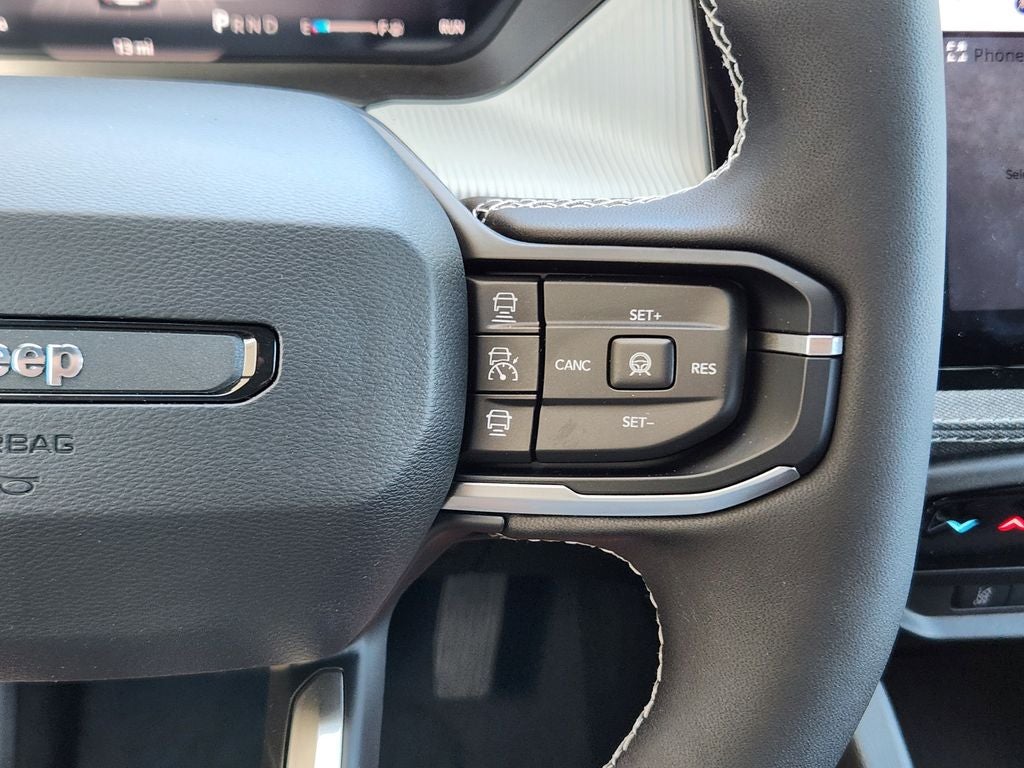 2026 Jeep Cherokee Base