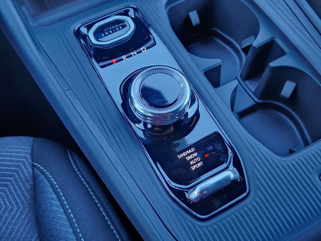 2026 Jeep Cherokee CHEROKEE LAREDO 4X4