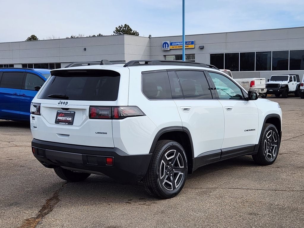 2026 Jeep Cherokee CHEROKEE LAREDO 4X4