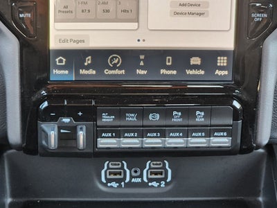 2024 RAM 3500 Laramie Crew Cab 4x4 8' Box