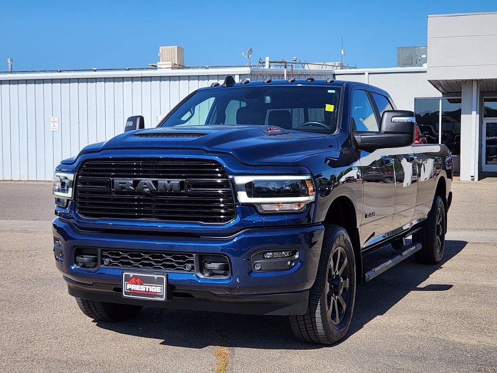 2024 RAM 3500 Laramie Crew Cab 4x4 8' Box