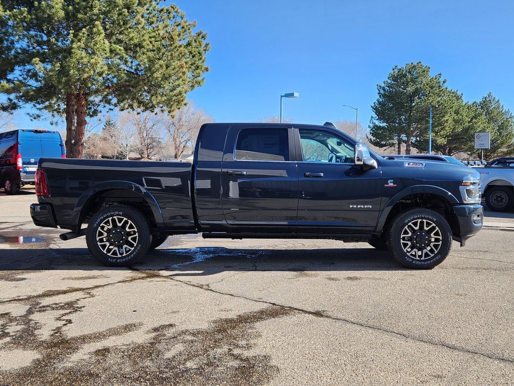 2026 RAM 3500 RAM 3500 LIMITED LONGHORN MEGA CAB 4X4 6'4' BOX