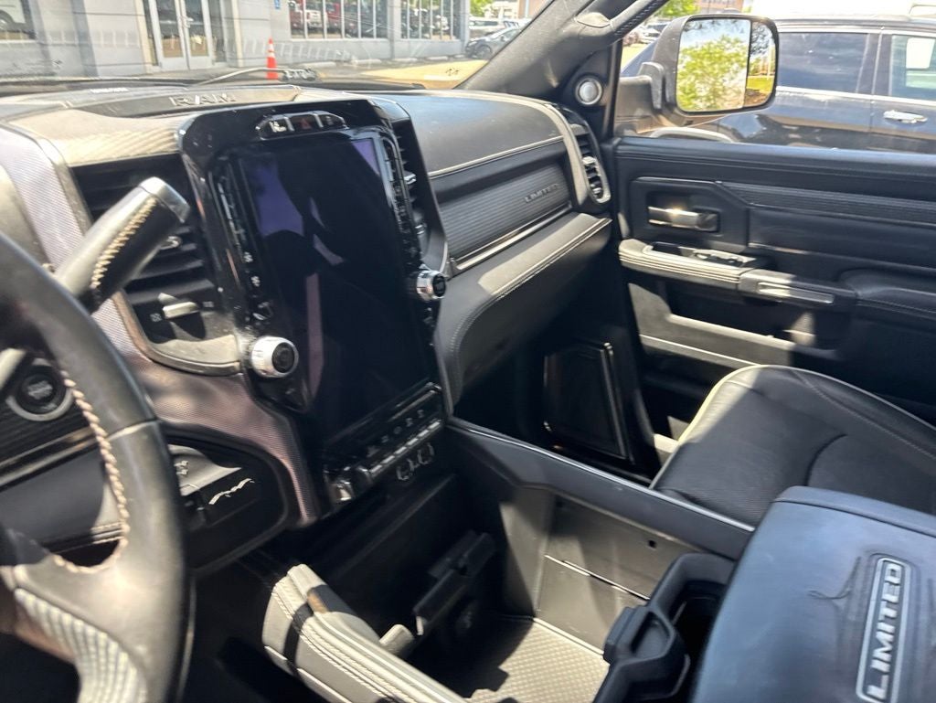 2020 RAM 3500 Limited Crew Cab 4x4 8' Box