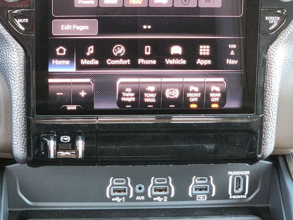 2026 RAM 3500 Limited