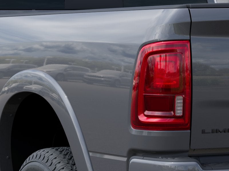 2026 RAM 3500 RAM 3500 LIMITED CREW CAB 4X4 8' BOX