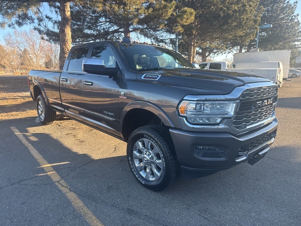 2019 RAM 3500 Limited Crew Cab 4x4 8' Box