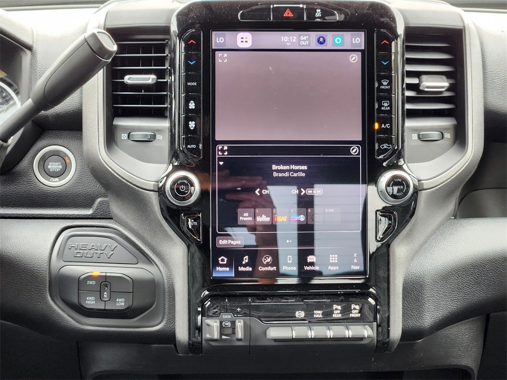 2025 RAM 2500 RAM 2500 TRADESMAN CREW CAB 4X4 6'4' BOX