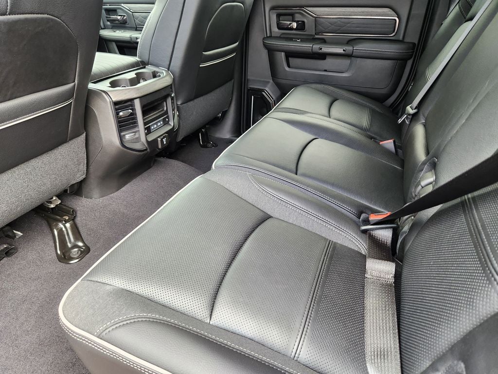 2026 RAM 2500 RAM 2500 LIMITED MEGA CAB 4X4 6'4' BOX