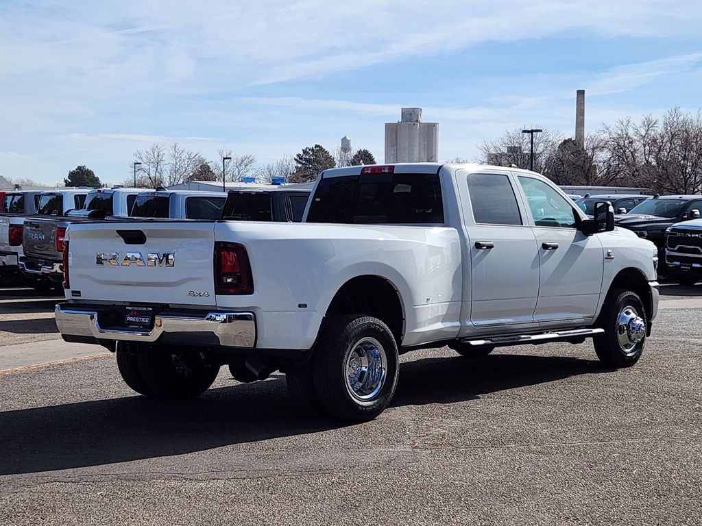 2026 RAM 3500 RAM 3500 TRADESMAN CREW CAB 4X4 8' BOX