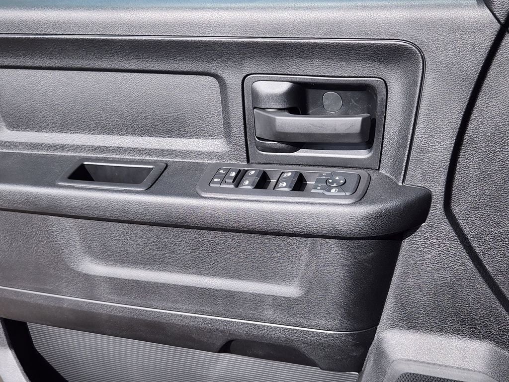 2026 RAM 3500 RAM 3500 TRADESMAN CREW CAB 4X4 8' BOX