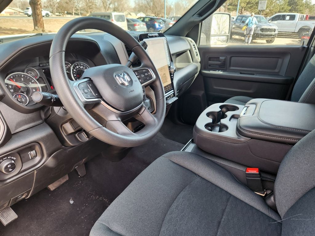 2026 RAM 3500 RAM 3500 TRADESMAN CREW CAB 4X4 8' BOX