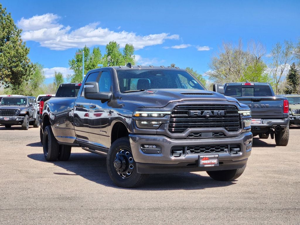 2026 RAM 3500 RAM 3500 LARAMIE CREW CAB 4X4 8' BOX