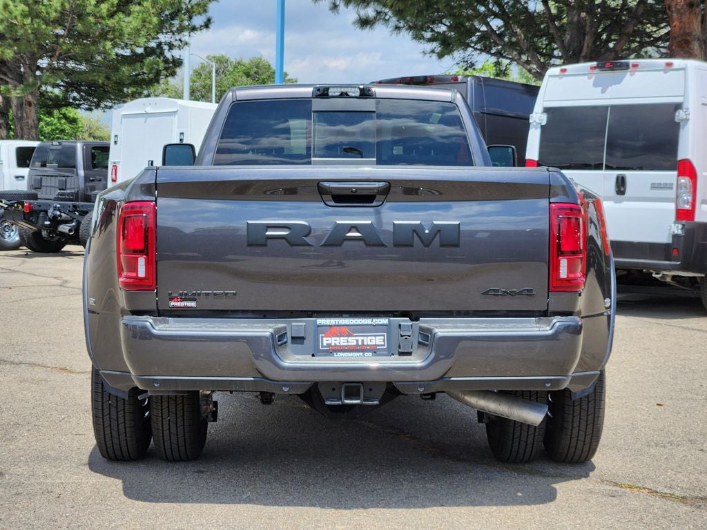 2026 RAM 3500 RAM 3500 LIMITED CREW CAB 4X4 8' BOX