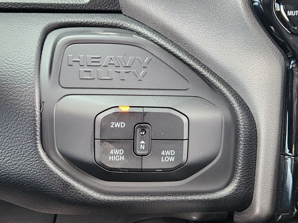 2026 RAM 3500 RAM 3500 LIMITED CREW CAB 4X4 8' BOX