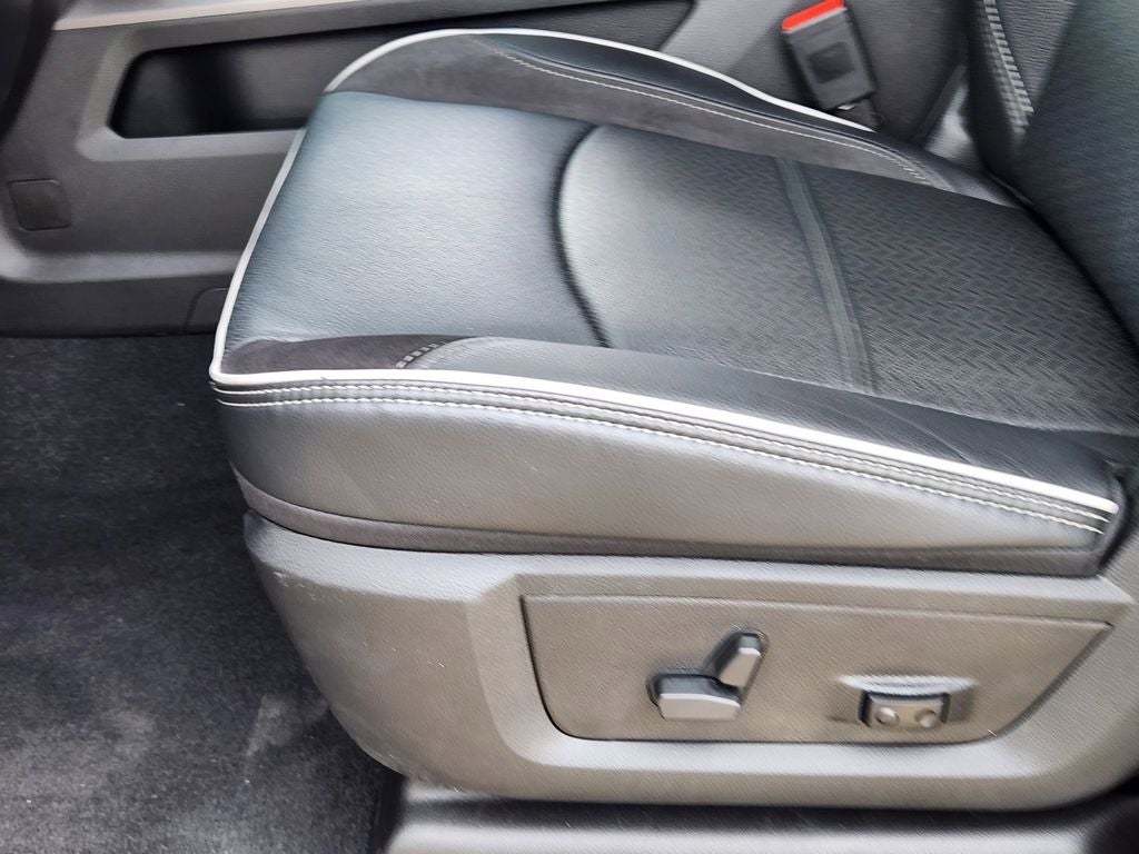 2026 RAM 3500 RAM 3500 LIMITED CREW CAB 4X4 8' BOX