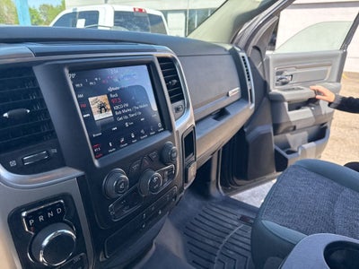 2018 RAM 1500 Big Horn Crew Cab 4x4 5'7' Box