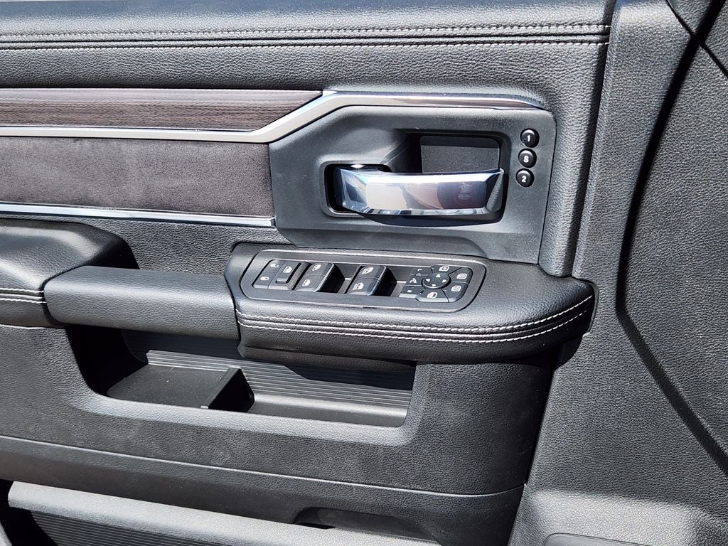 2026 RAM 2500 RAM 2500 LARAMIE CREW CAB 4X4 6'4' BOX