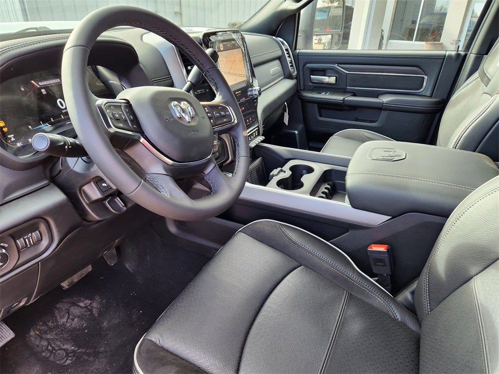 2026 RAM 2500 RAM 2500 LARAMIE CREW CAB 4X4 6'4' BOX