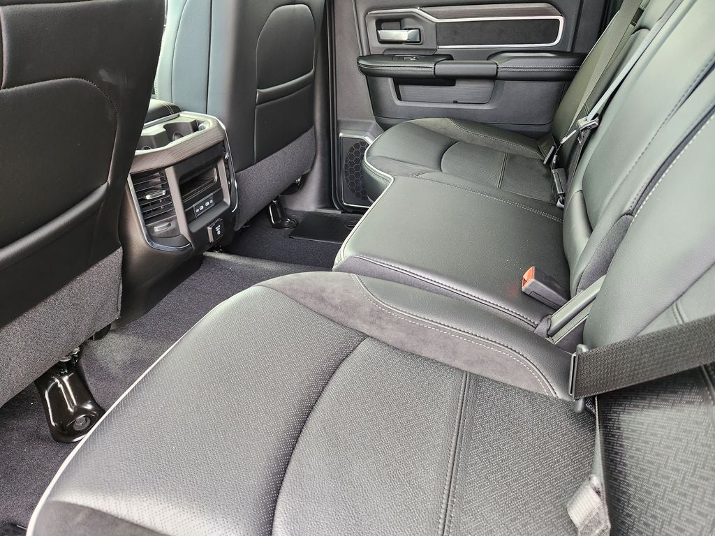2026 RAM 2500 RAM 2500 LARAMIE CREW CAB 4X4 6'4' BOX