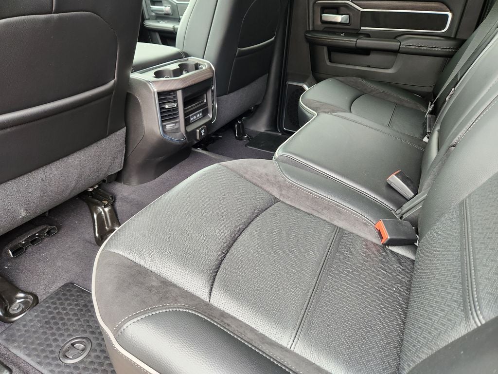 2026 RAM 2500 RAM 2500 LARAMIE CREW CAB 4X4 6'4' BOX