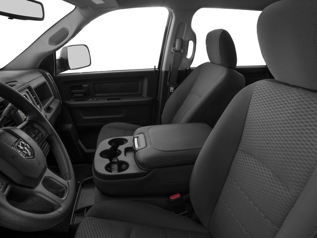 2017 RAM 2500 Tradesman Crew Cab 4x4 8' Box