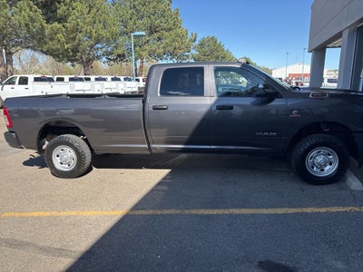 2022 RAM 2500 Tradesman Crew Cab 4x4 8' Box