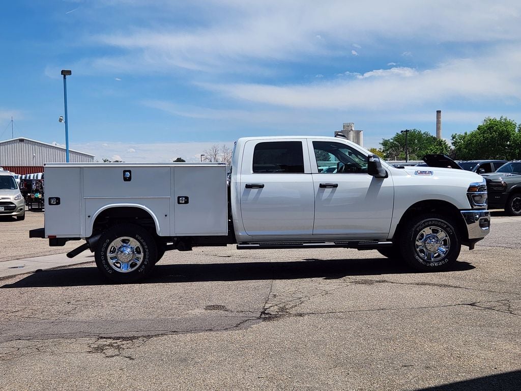 2026 RAM 2500 RAM 2500 TRADESMAN CREW CAB 4X4 8' BOX